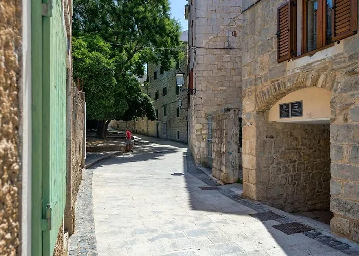 Diva 2,stylish Old Town Near 아파트 *